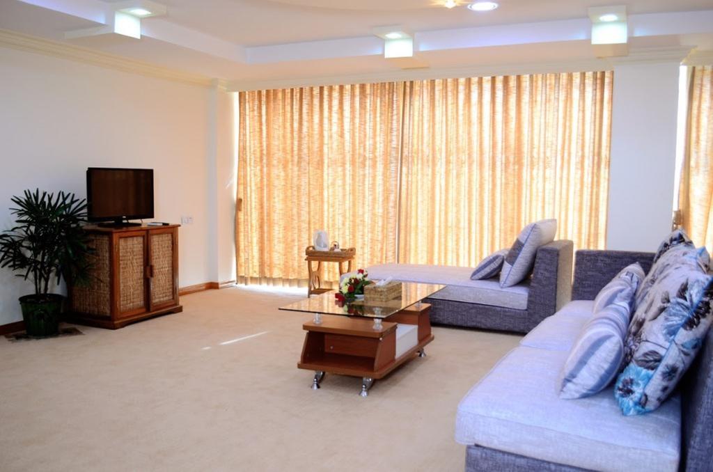 Myat Nan Yone Hotel Naypyidaw Szoba fotó